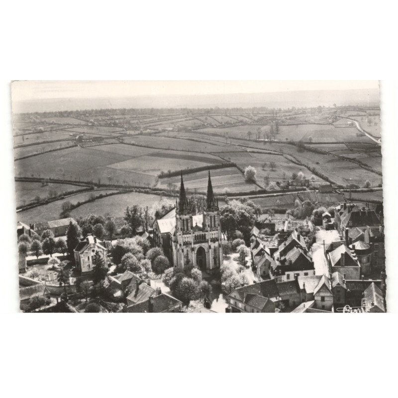BOURBON-LANCY-THERMAL: un coin de la ville, vue sur bel-air vue aérienne 10X15 - très bon état