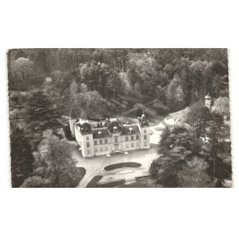 AZE: château d'aisne, colonie de l'oeuvre des enfants à la montagne vue aérienne 10X15 - très bon état
