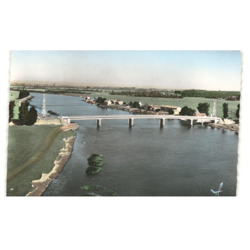 OUROUX: le port vue aérienne 10X15 - état