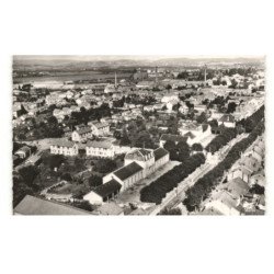 MONTCHANIN-les-MINES: l'avenue de la république et les écoles, vue aérienne 10X15 - très bon état
