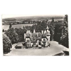 ISSY-L'EVEQUE: le château vue aérienne 10X15 - très bon état