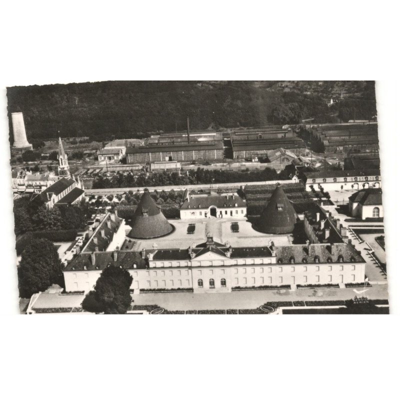 LE CREUSOT: le château de la verrerie, vue d'ensemble vue aérienne 10X15 - très bon état