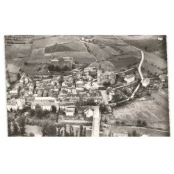 SAINT-IZAIRE: le centre du bourg vue aérienne 10x15 - très bon état