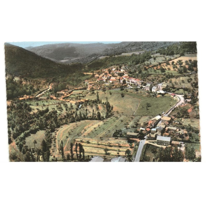 SAINT-BEAUZELY: vue aérienne 10x15 - très bon état