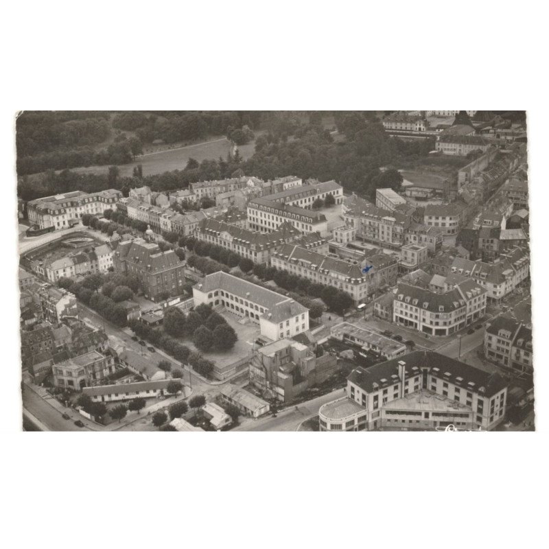 LE CREUSOT: quartier de l'hôtel-de-ville vue aérienne 10X15 - très bon état