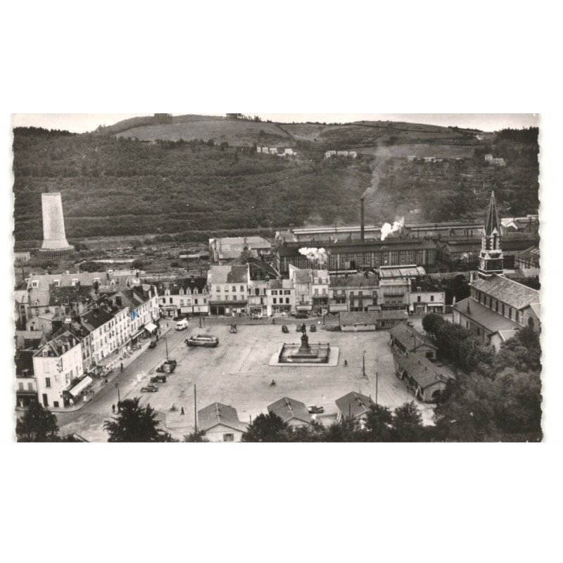 LE CREUSOT: place schneider vue aérienne 10X15 - très bon état
