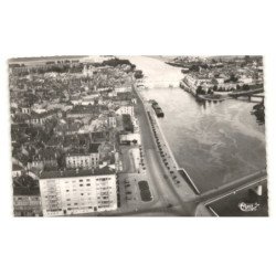 CHALON-sur-SAONE: immeuble jean richard et les quais vue aérienne 10X15 - très bon état
