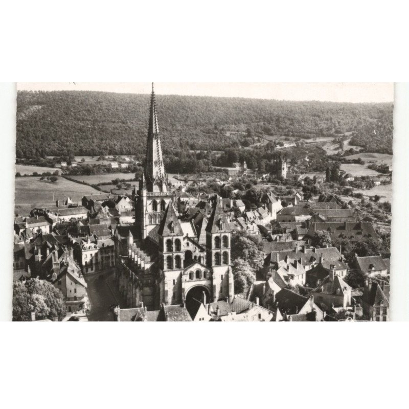 AUTUN: vue générale sur la cathédrale vue aérienne 10X15 - très bon état