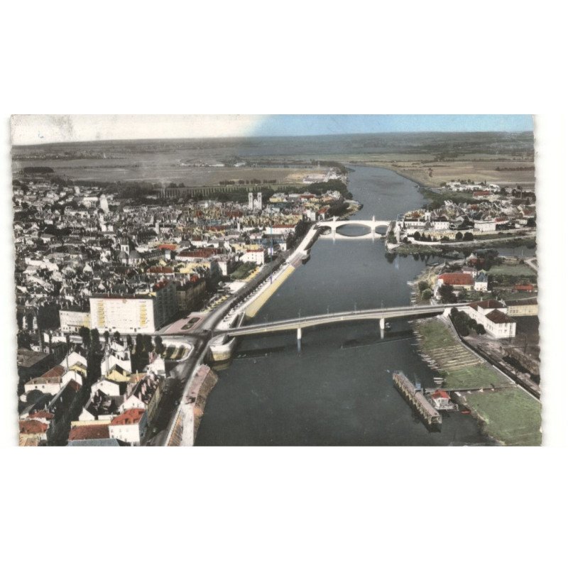 CHALON-sur-SAONE: les ponts sur la saône vue aérienne 10X15 - très bon état (timbre arraché)