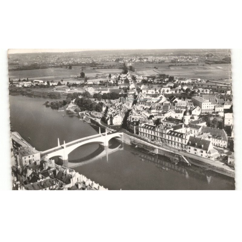 CHALONS-sur-SAONE: saint-marcel et la saône vue aérienne 10X15 - très bon état