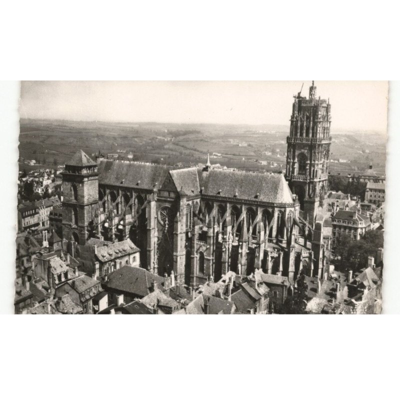RODEZ: la cathédrale notre-dame vue aérienne 10X15 - très bon état