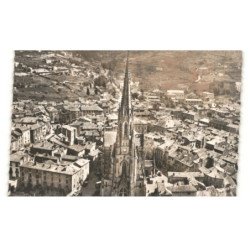 SAINT-AFFRIQUE: la cathédrale vue aérienne 10X15 - très bon état