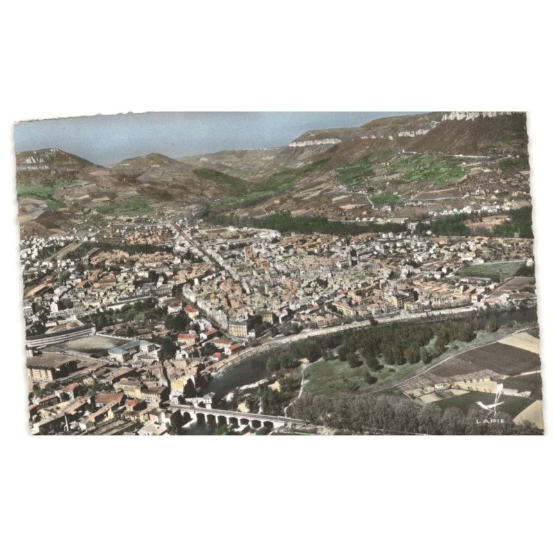 MILLAU: vue générale vue aérienne 10X15 - très bon état
