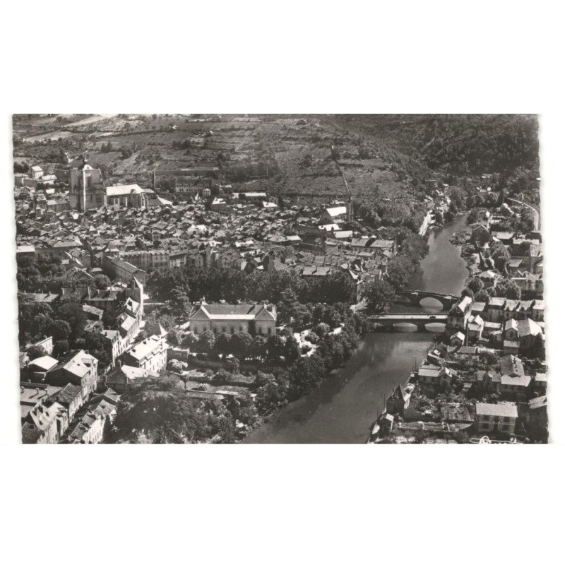 VILLEFRANCHE-de-ROUERGUE: vue panoramique, bords de l'aveyron vue aérienne 10x15 - très bon état