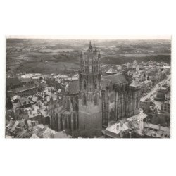 RODEZ: la cathédrale vue aérienne 10x15 - très bon état