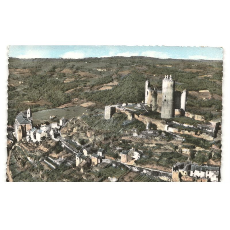 NAJAC: le château et l'église vue aérienne 10x15 - très bon état