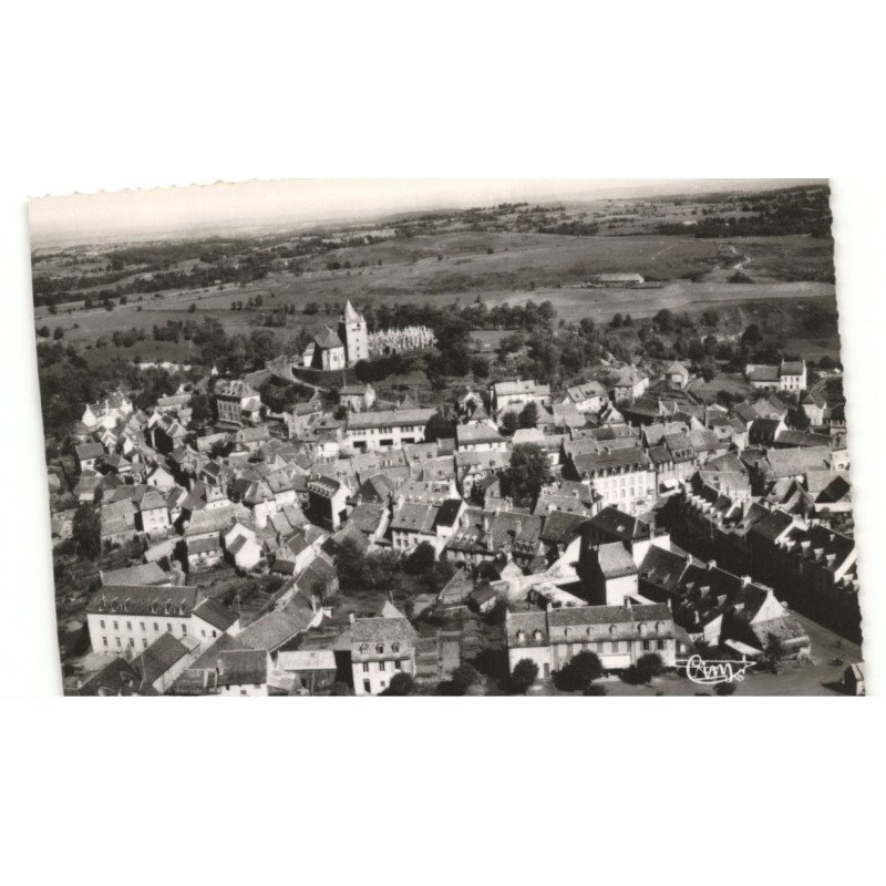 LAGUIOLE: vue générale vue aérienne 10x15 - très bon état