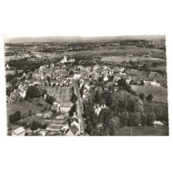 LAGUIOLE: vue générale vue aérienne 10x15 - très bon état
