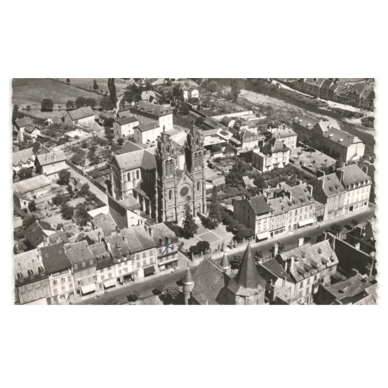 ESPALION: vue générale la cathédrale et la ville vue aérienne 10x15 - état
