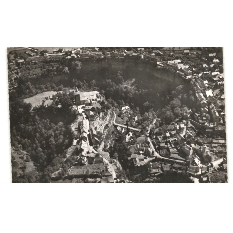 BOZOULS: vue panoramique vue aérienne 10x15 - très bon état