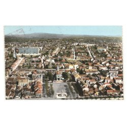 MONTCEAU-les-MINES: vue sur la place du marché vue aérienne 10X15 - très bon état