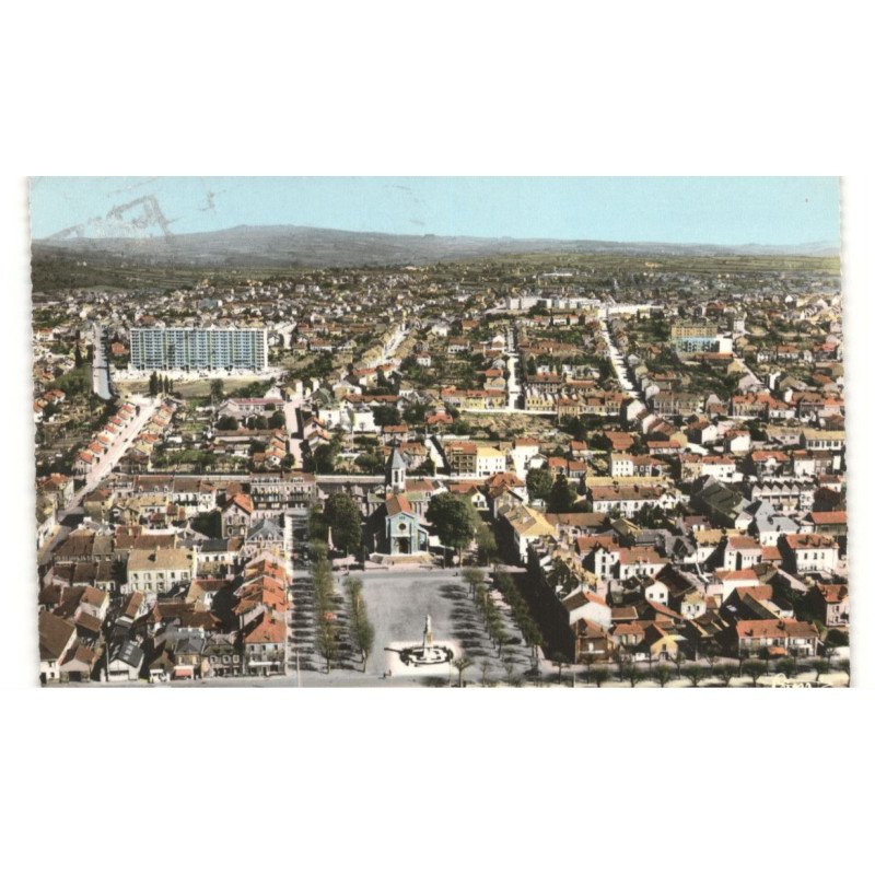 MONTCEAU-les-MINES: vue sur la place du marché vue aérienne 10X15 - très bon état