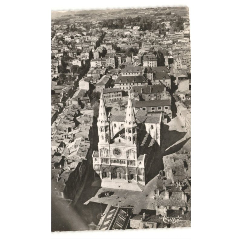 MACON: l'église saint-pierre vue aérienne 10X15 - très bon état