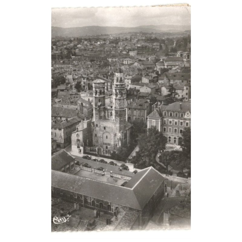 MACON: sur les halles le vieux saint-vincent, charnay et monts du maconnais vue aérienne 10X15 - très bon état