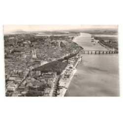 MACON: les quais pendant la foire de mai vue aérienne 10X15 - très bon état