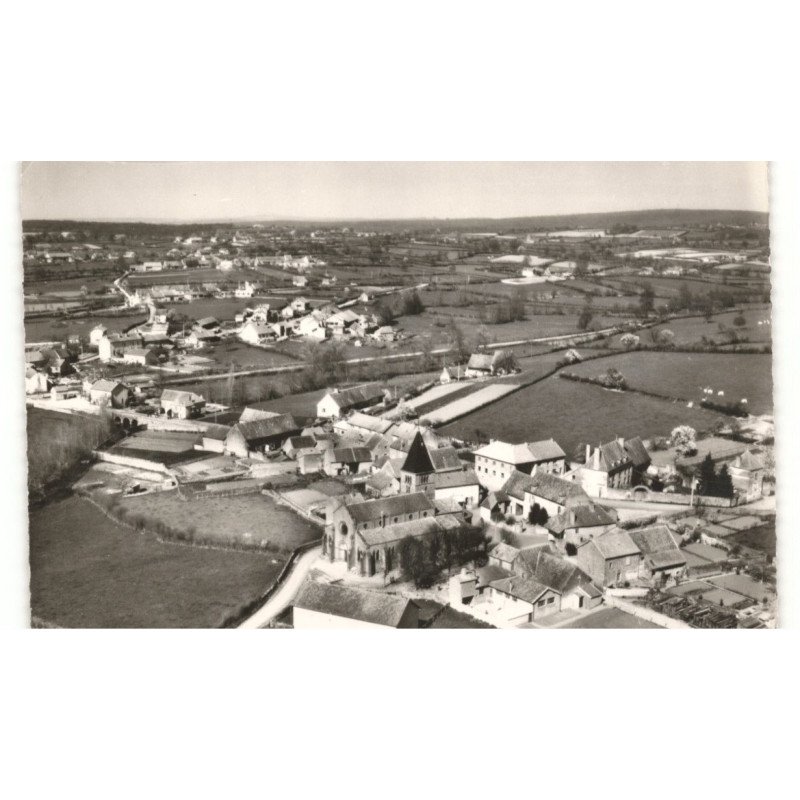 VENDENESSE-les-CHAROLLES: vue générale vue aérienne 10X15 - très bon état