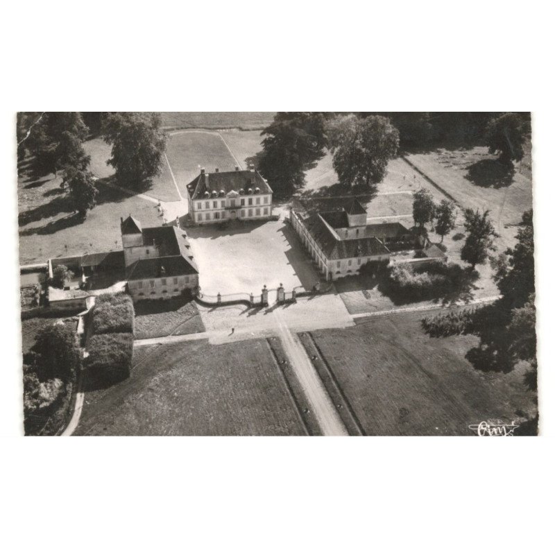 TERRANS: château construit en 1765 par E. Verniquet vue aérienne 10X15 - très bon état