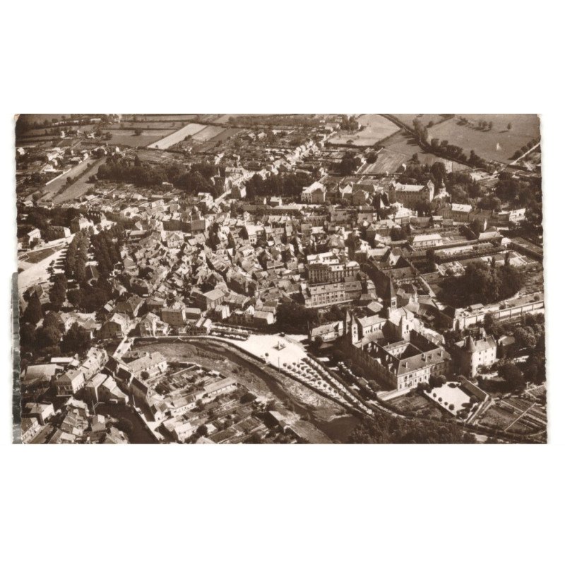 PARAY-le-MONIAL: vue panoramique sur la ville et la basilique vue aérienne 10X15 - très bon état
