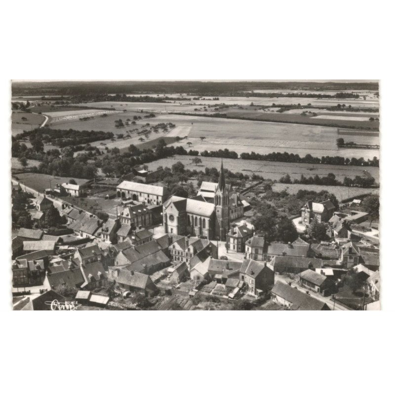 CRULAI: le centre vue aérienne 10x15 - très bon état