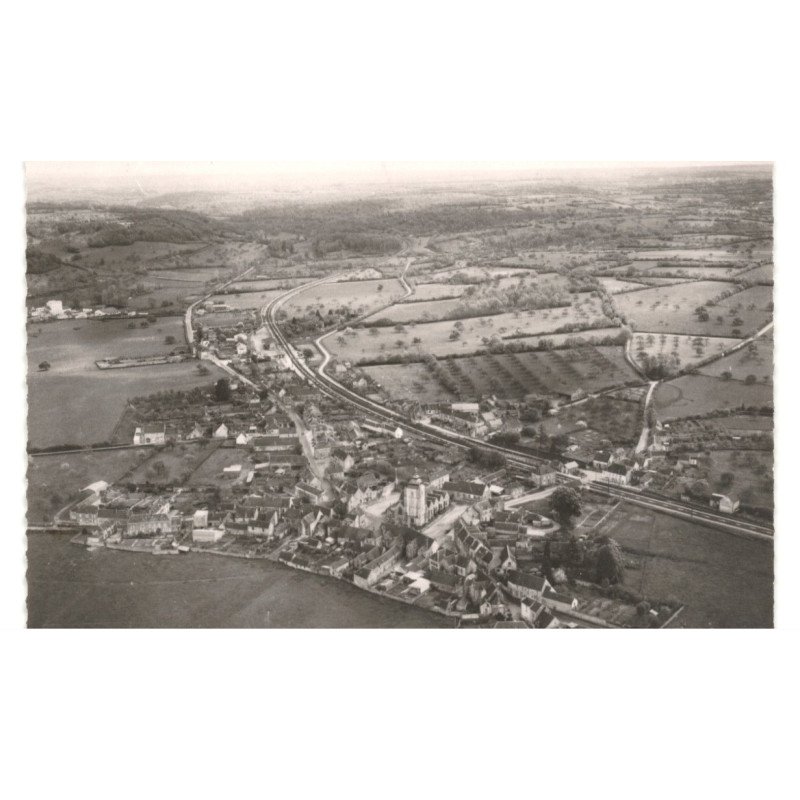 BRETONCELLES: vue panoramique vue aérienne 10x15 - très bon état