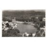 BAGNOLES-de-L'ORNE: le casino et le lac vue aérienne 10x15 - très bon état