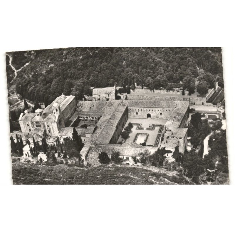 NARBONNE: l'abbaye de fontfroide vue aérienne 10X15 - très bon état