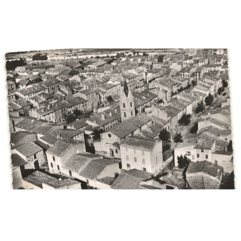 LEUCATE: l'église et vue générale vue aérienne 10X15 - très bon état