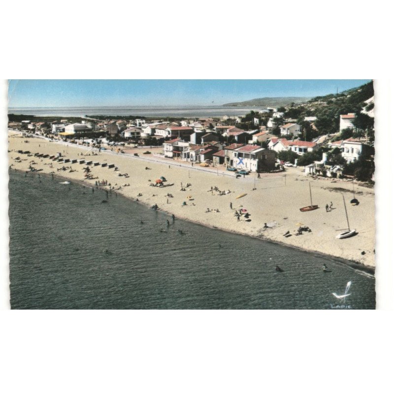 LEUCATE-PLAGE: la plage au fond l'étang de lecate vue aérienne 10X15 - très bon état