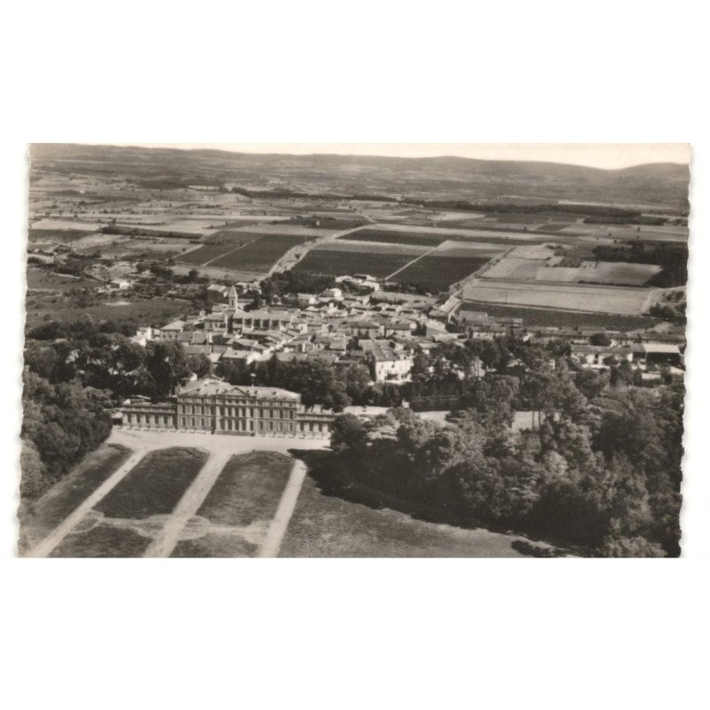 PENNAUTIER: vue générale et le château aérienne 10X15 - très bon état