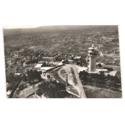 SAINT-CYR-en-MONT-D'OR: le mont cindre et le sinstallations de la tour de télévision vue aérienne 10X15 - très bon état