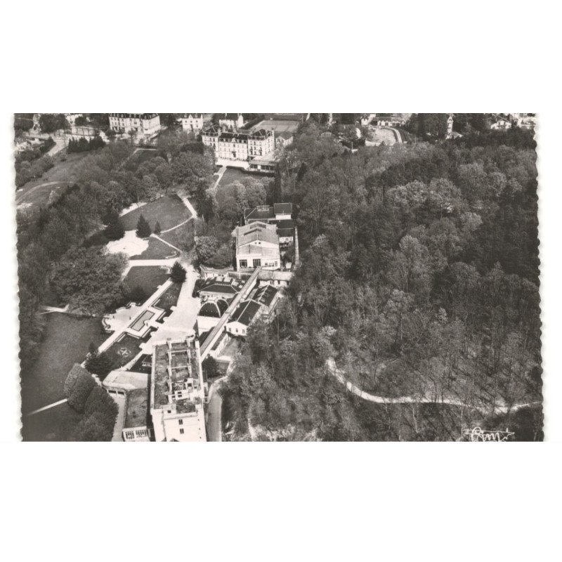 SAINT-HONORE-les-BAINS: le parc et le bois des garennes vue aérienne 10x15 - très bon état