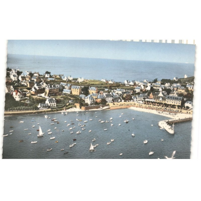 LOCQUIREC: plage du port et sa flottille vue aérienne 10x15 - très bon état