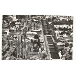 QUIMPER: vue sur la cathédrale vue aérienne 10x15 - très bon état