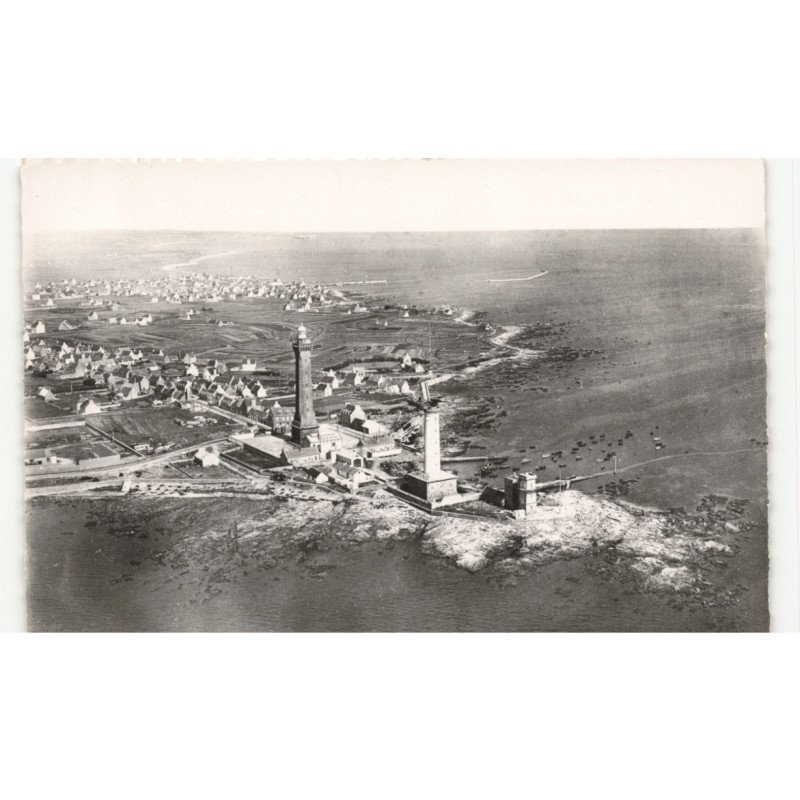 PENMARCH: vue générale de la pointe, le phare d'eckmühl vue aérienne 10x15 - très bon état