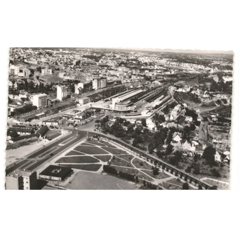 BREST: la gare et le boulevard de la gare vue aérienne 10x15 - très bon état