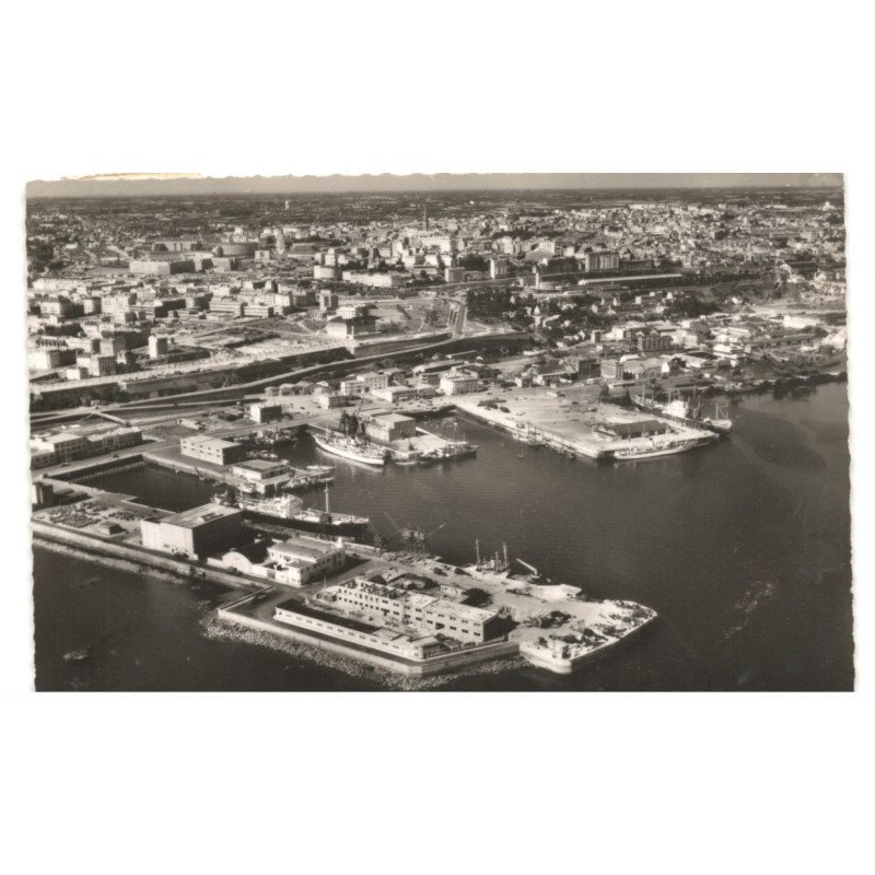 BREST: le port vue aérienne 10x15 - très bon état