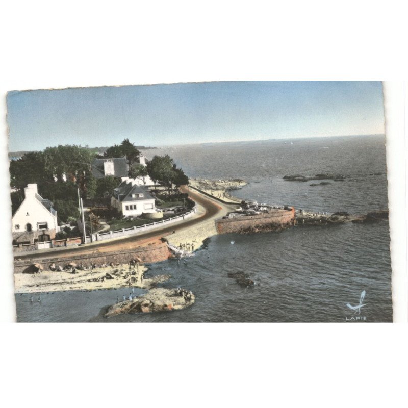 CONCARNEAU: la corniche vue aérienne 10x15 - très bon état