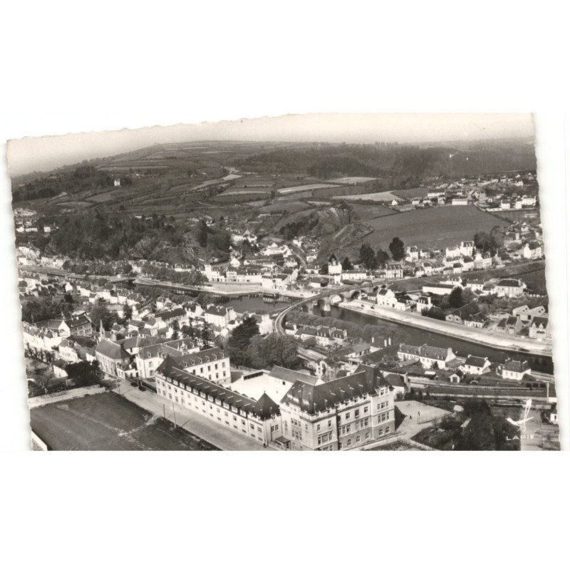 CHATEAULIN: vue aérienne 10x15 - très bon état