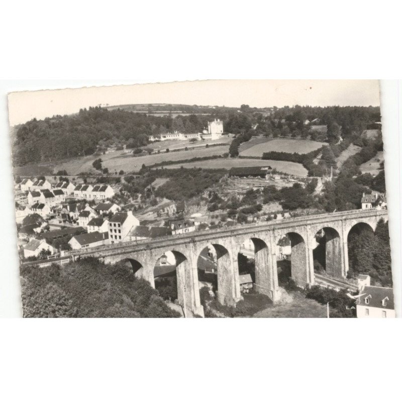 CHATEAULIN: kerlobret et son viaduc le centre de toul-ar-c'hoat vue aérienne 10x15 - très bon état