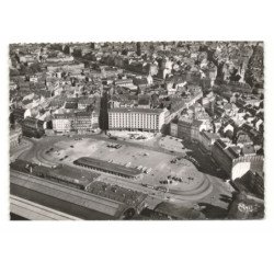STRASBOURG: la place de la gare vue aérienne 10X15 - très bon état